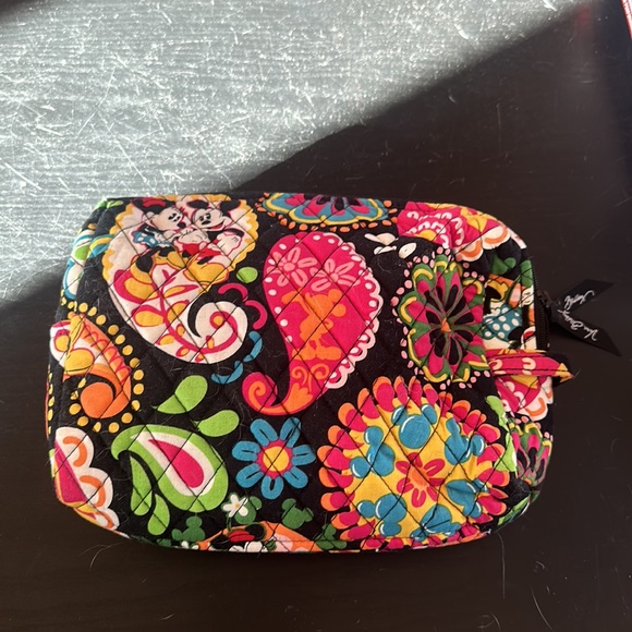 Vera Bradley cosmetic case in a Disney print - Picture 2 of 8